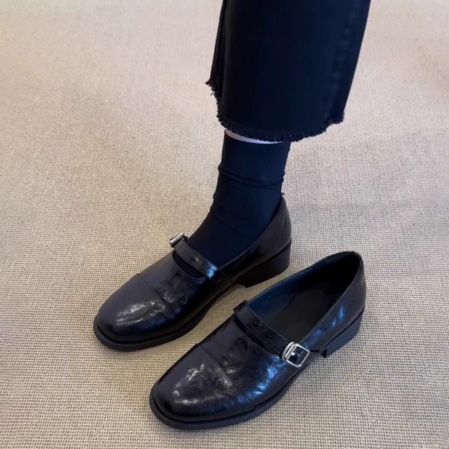 [Спот секунд] воловья версия ~ Винтажные туфли с круглой головой униформы маленькие кожаные туфли Мэри Джейн туфли на толстом каблуке