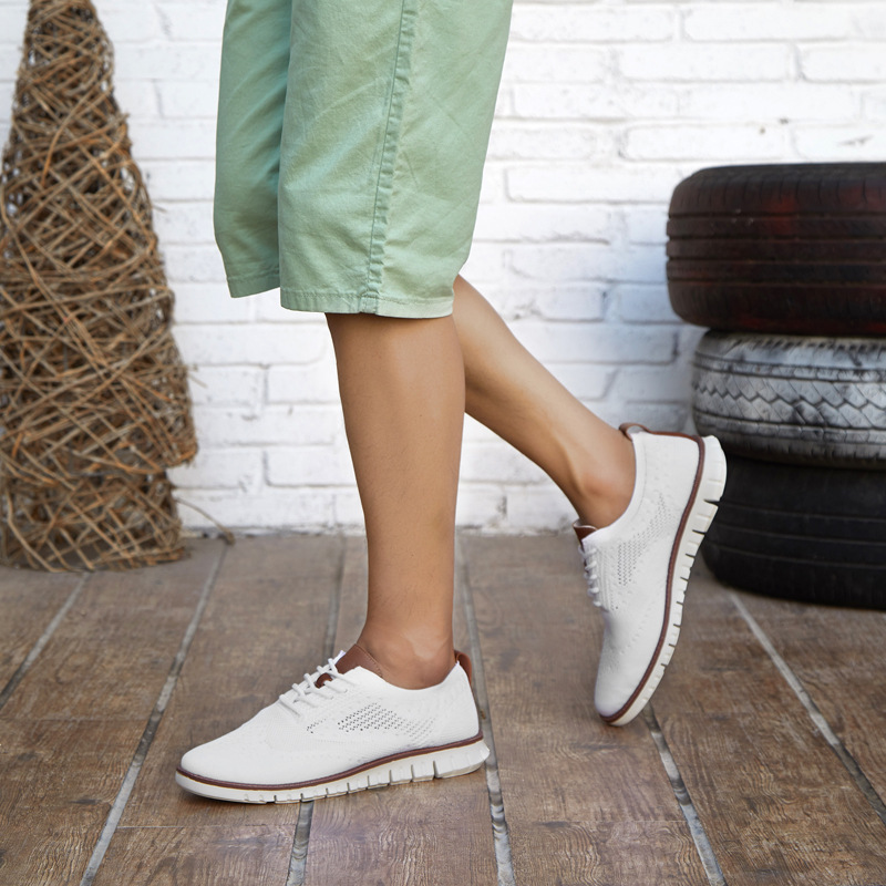 Zapatos casuales para hombre, nuevos modelos 2026, zapatos de malla transpirables para otoño, mocasines británicos de moda, zapatos de vela, zapatos deportivos de talla grande