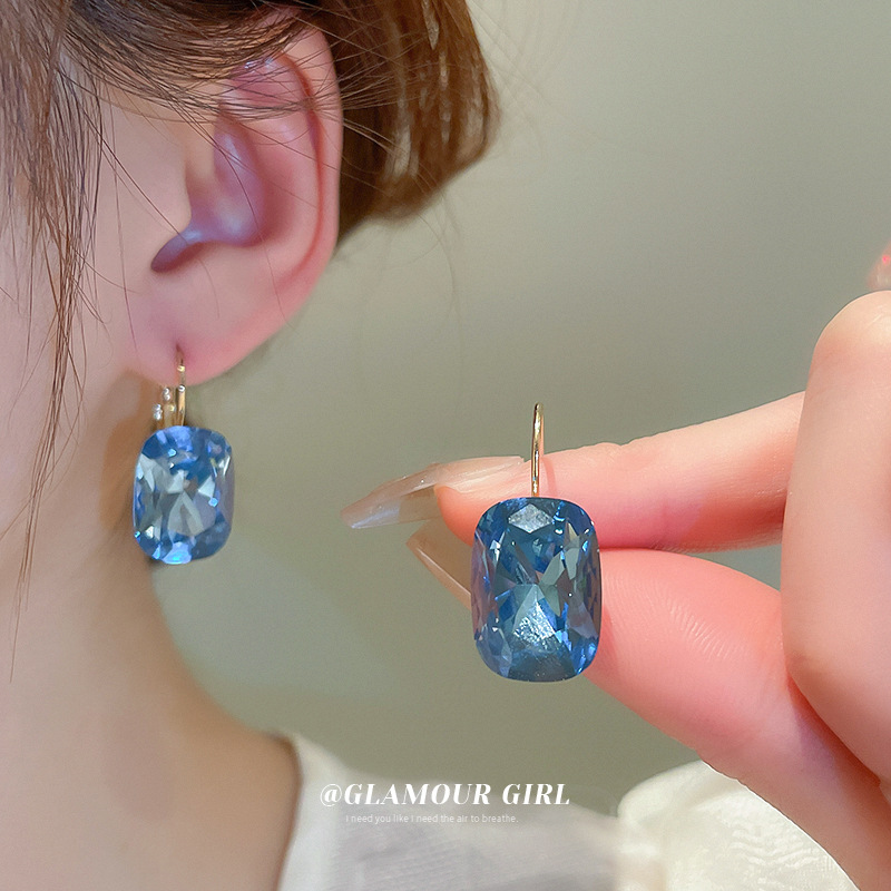 French gem earrings European and American colorful high-grade light luxury earrings new commuter design Hepburn style earrings wholesale