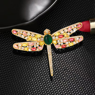 French Luxury Heavy Industry Dragonfly Brooch High-end Women's Exquisite Luxury Elegant Corsage Buckle 2023 New Fashion Pin