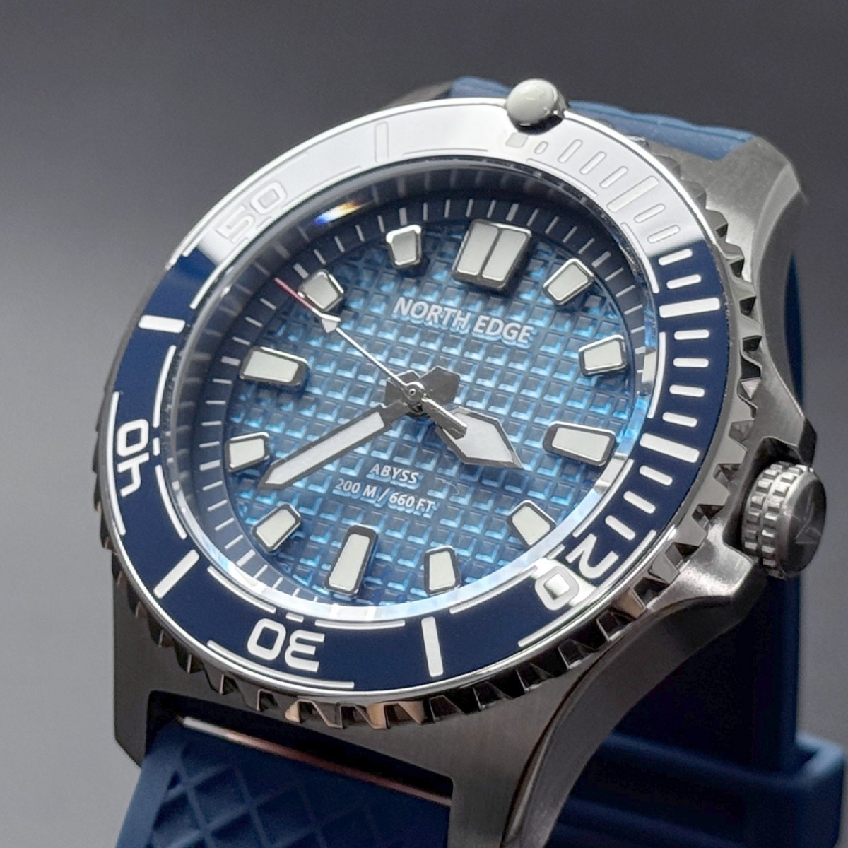 Manufacturer's in-stock men's diving watch 200m waterproof luminous quartz watch outdoor diving wristwatch supports OEM