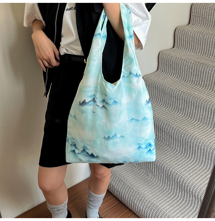 Summer new black and white floral fabric bag, large-capacity, artistic and laid-back style single-shoulder bag, fashionable and versatile crossbody bag undefined