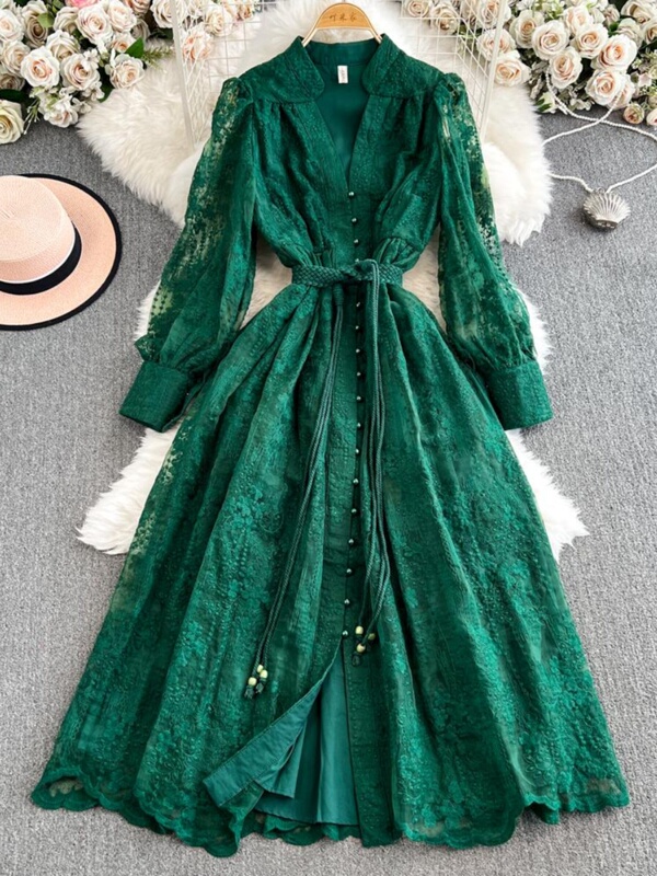 French Retro Palace-Style Dress with Heavy Embroidery, Waist-Cinching, Slimming Long Lace Dress for Women