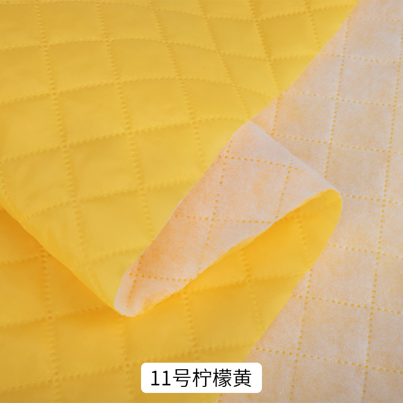 ポリエステルタフタキルティング綿の裏地ポリエステルは綿布秋冬超音波綿のコートのコートの服の裏地を挟みます。