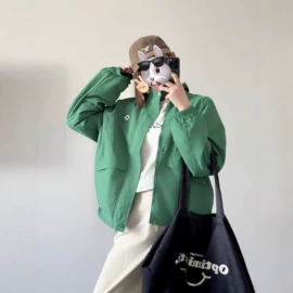 项链;耳环;耳钉