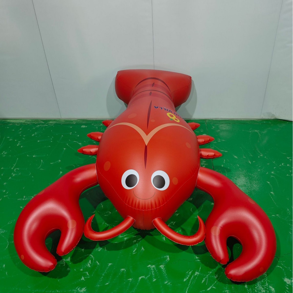 工厂定 制PVC充气螃蟹和龙虾