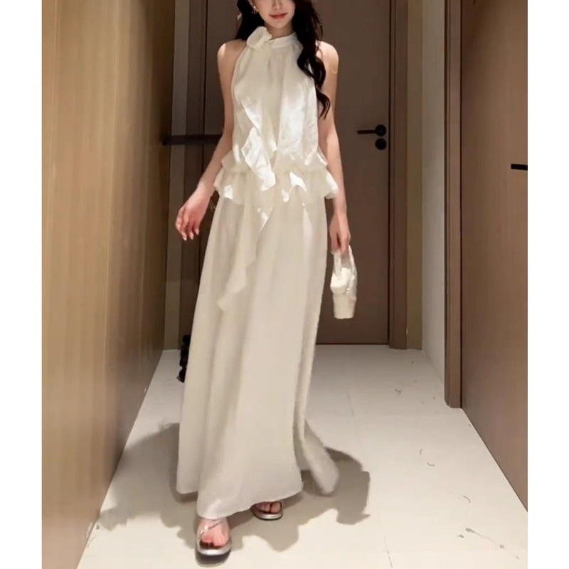 2025新款爆款夏季绝美漂亮裙子小众不撞款气质白色挂脖连衣裙套装|undefined