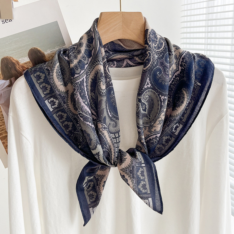 티베트 캐슈 꽃-네이비 블루