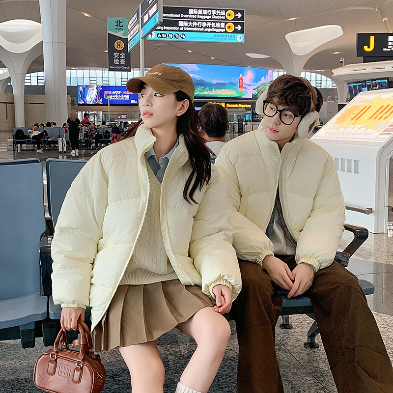 2024 nuevo algodón de pluma de invierno de mujer engrosado chaqueta de algodón coreana pequeña moda suelta ropa de pan