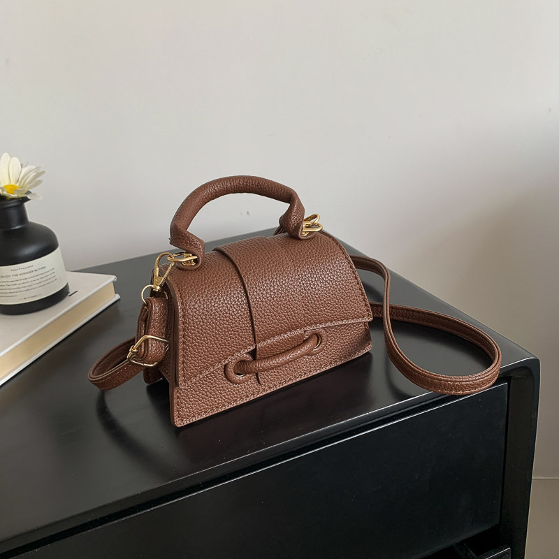 Moda versátil cinturón decoración mini bolso nicho bolso 2024 nuevo alto valor de hombro bolso pequeño
