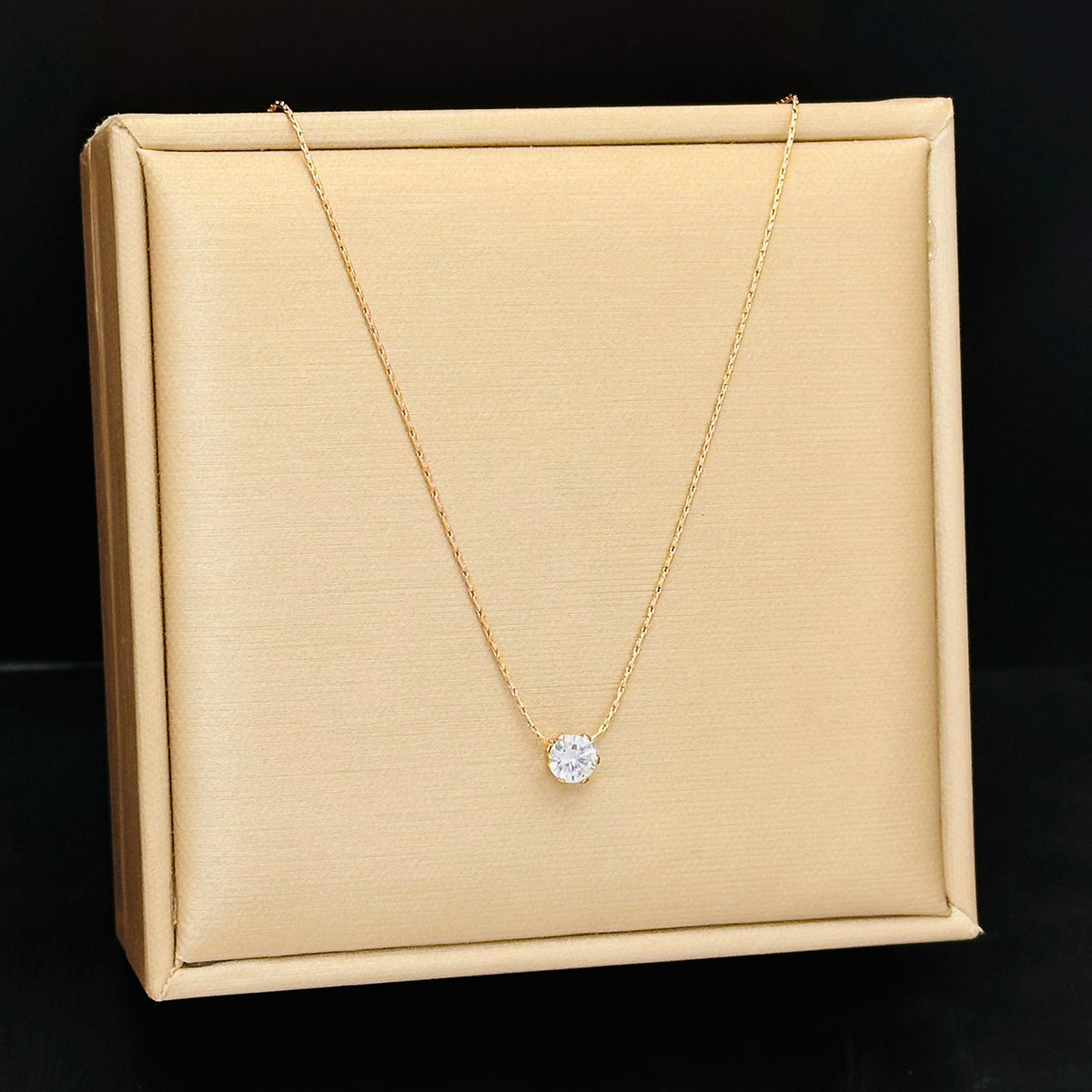 A [8233] six claw diamond necklace rose gold