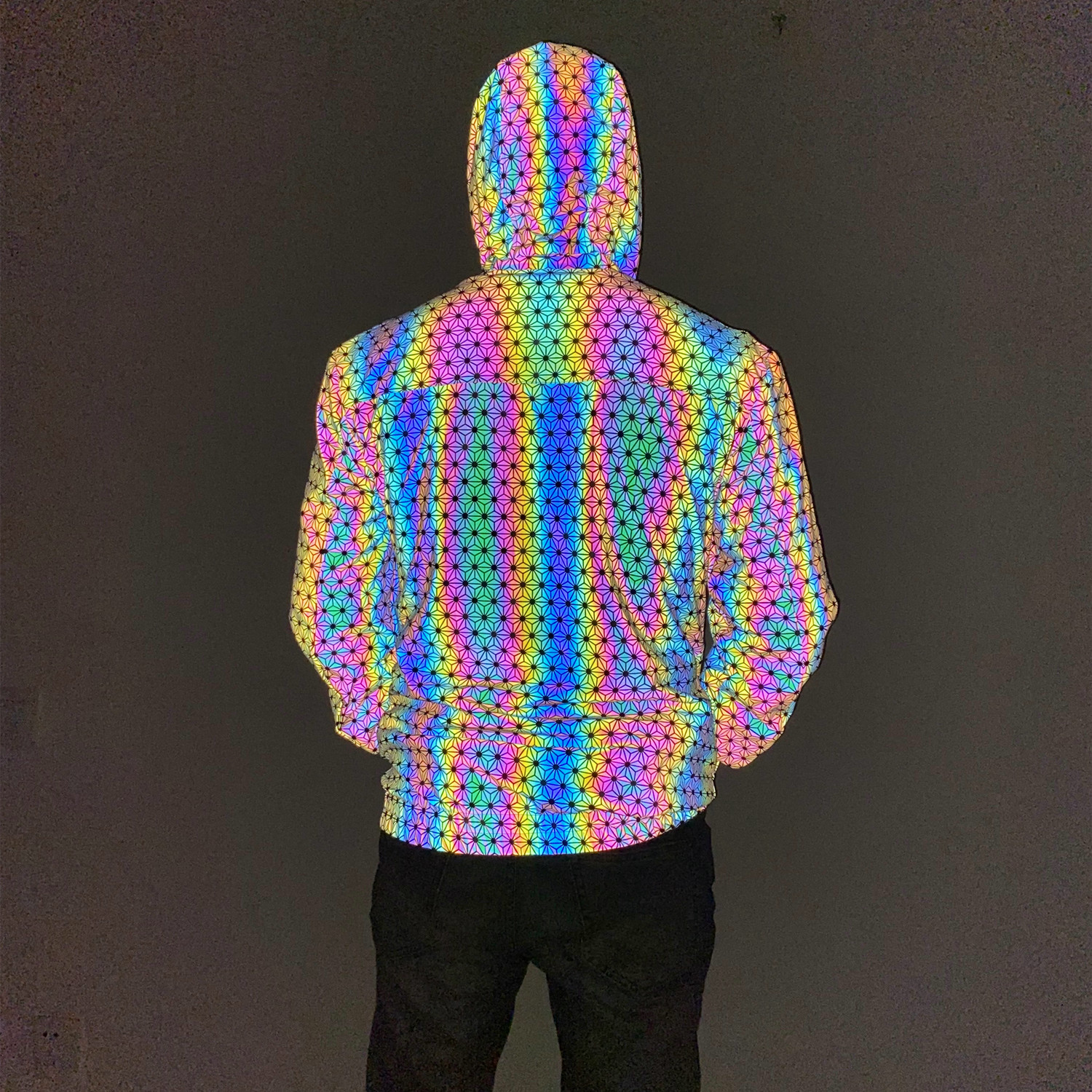 Men's Clothing new geometric pattern colorful reflective jacket men knitted breathable rainbow color luminous jacket men's clothing_voghion.com