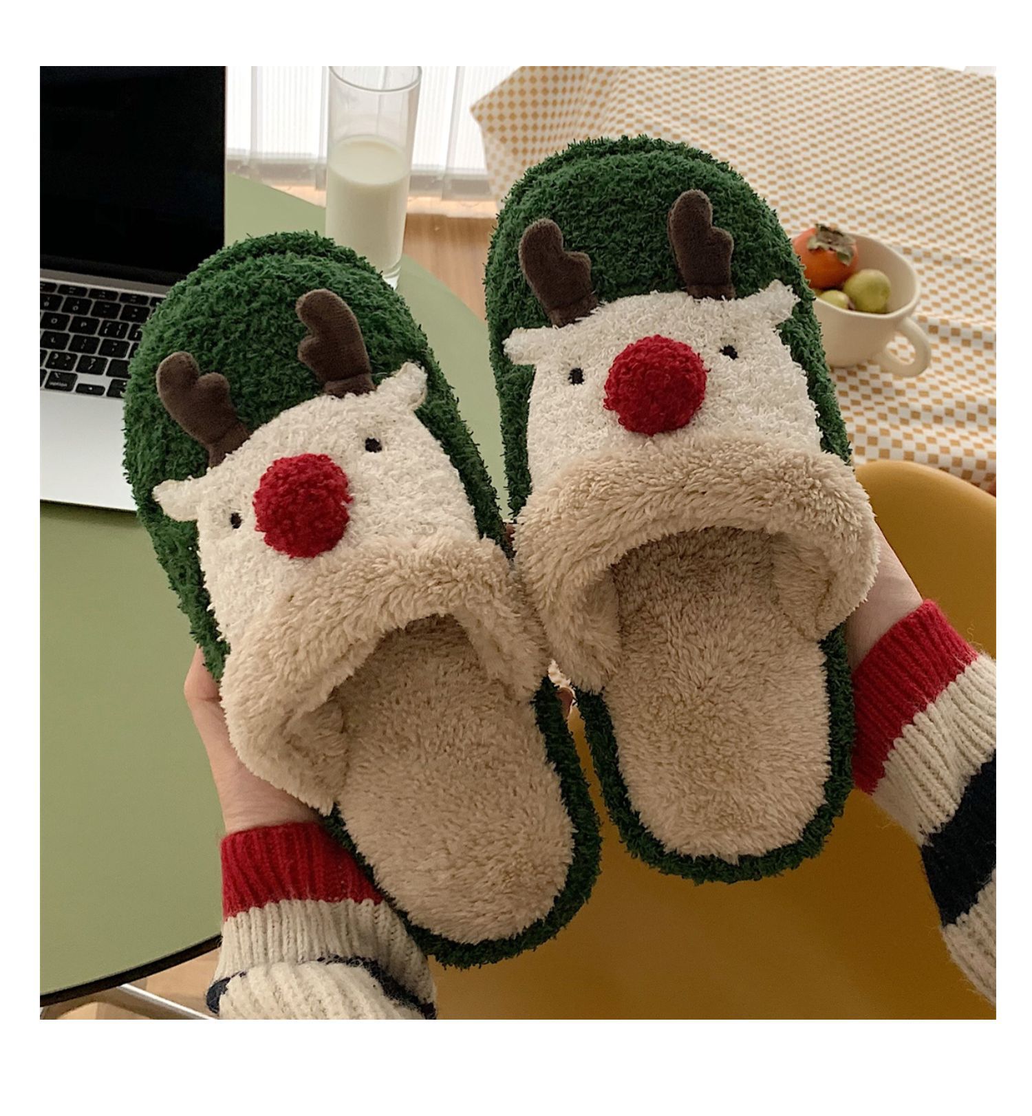 Women's Cute Cartoon Round Toe Cotton Slippers display picture 3