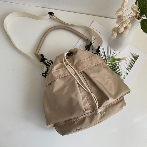 Shoulder bag for women, versatile large capacity  new nylon handbag niche high-end drawstring armpit crossbody bag
