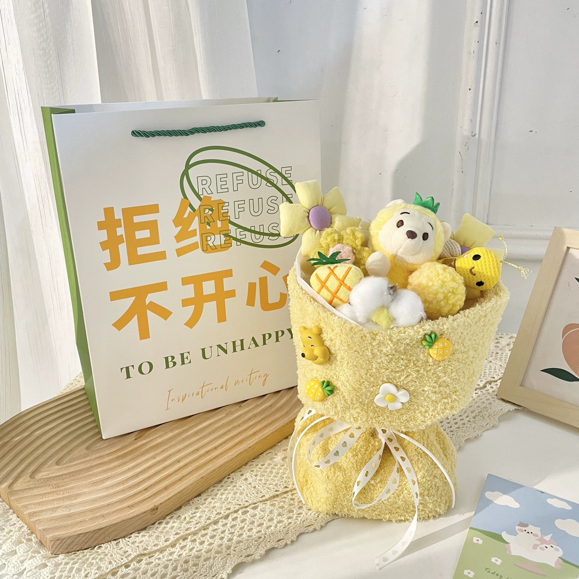 Sanrio, клубника ко Дню святого Валентина, кукла для любимого, букет, креативный подарок для пары