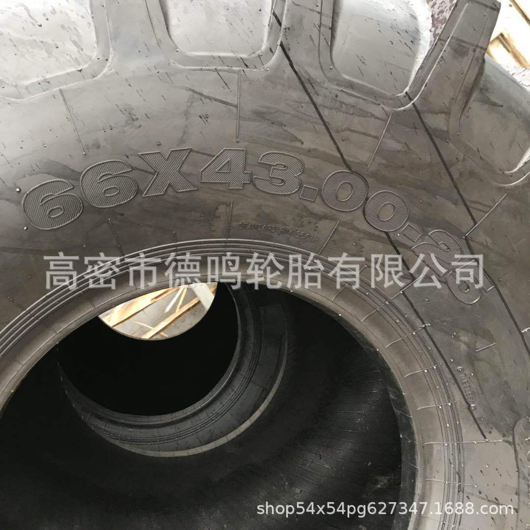 Los fabricantes suministran neumáticos para vehículos de exploración, neumáticos para vehículos focales 66x43.00-25