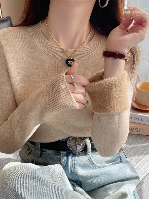 大码低领加绒毛衣女款2025新款冬季加厚内搭打底衫秋冬针织上衣|undefined
