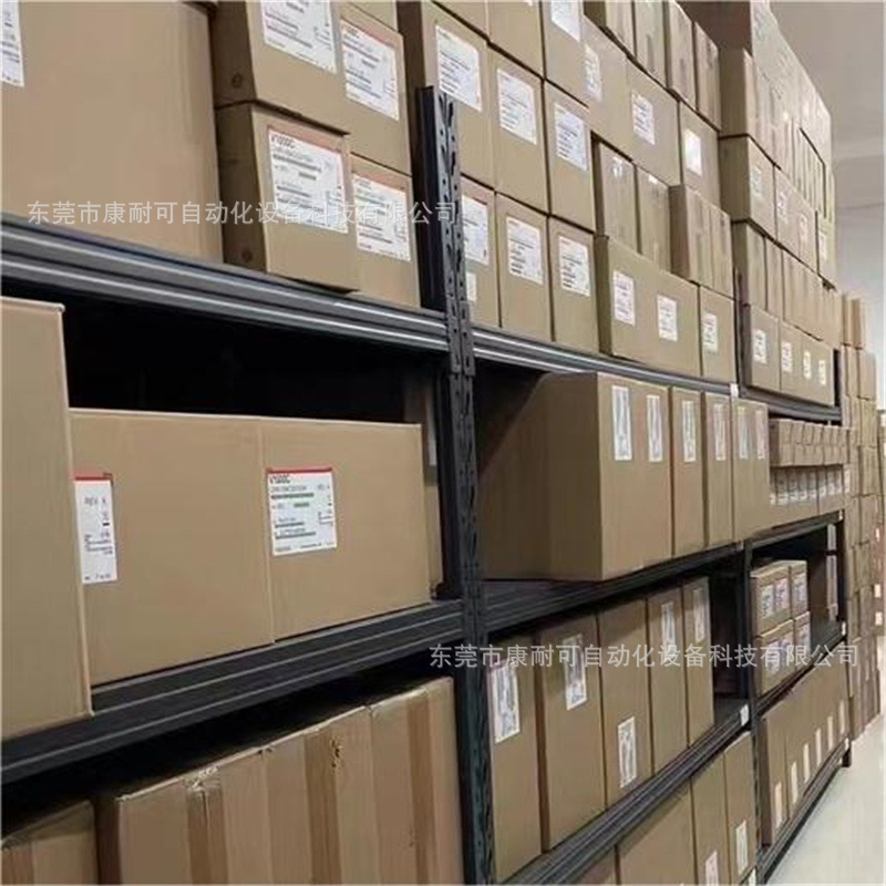 安川 变频器 全新现货   CIMR-AT2A0012FAA    议价