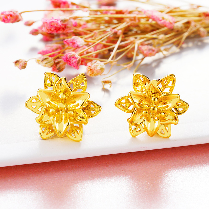 Pendientes huecos de flores pequeñas