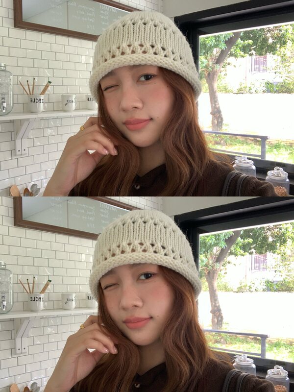 Korean-style white knitted hat for women, 2026 new autumn/winter collection, face-slimming design, pull-on style, with a rolled brim, perfect for cold weather Korean-style white knitted hat for women, 2026 new autumn/winter collection, face-slimming design, pull-on style, with a rolled brim, perfect for cold weather
