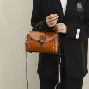 2024�����¿�����μ�б��Ůʿ����б�洺�İٴ�С���߼����