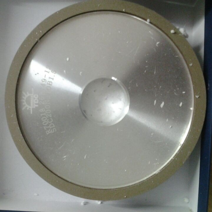 台湾原装钻石砂轮 油轮 台钻砂轮 太阳牌砂轮TDC砂轮高效打磨