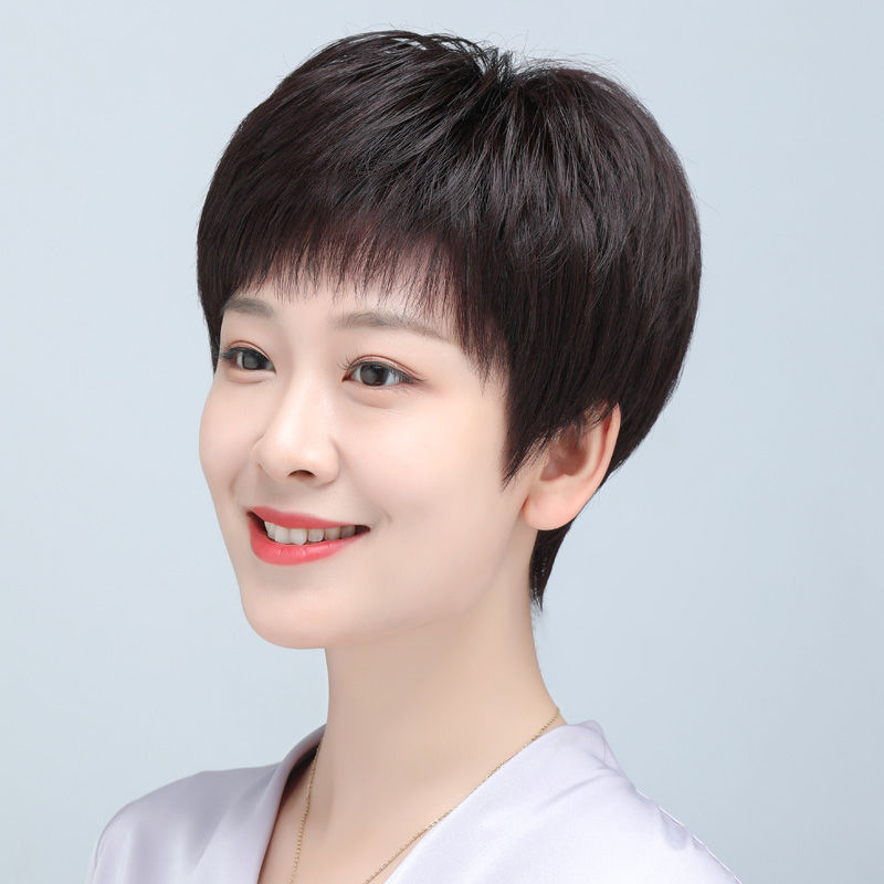 かつらのショートヘアの全人の髪の全頭カバーの短いストレートヘアの中高年の女性のお母さんは自然に年齢を減らします。|undefined