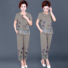 ���������bŮ�ɼ��׋����ļ����b50-60�q����Ů�b�¿�Ҿӷ�����