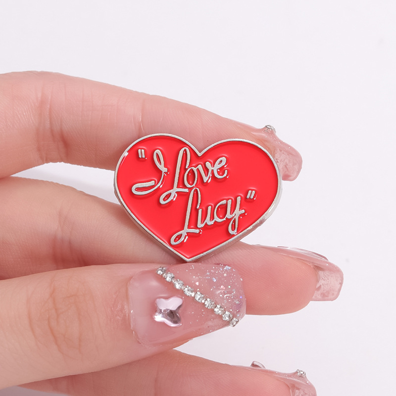 Unisex Gender Stoving Varnish Design Cartoon Style Pin Letter Heart Shape Alloy Stoving Varnish Unisex Brooches
