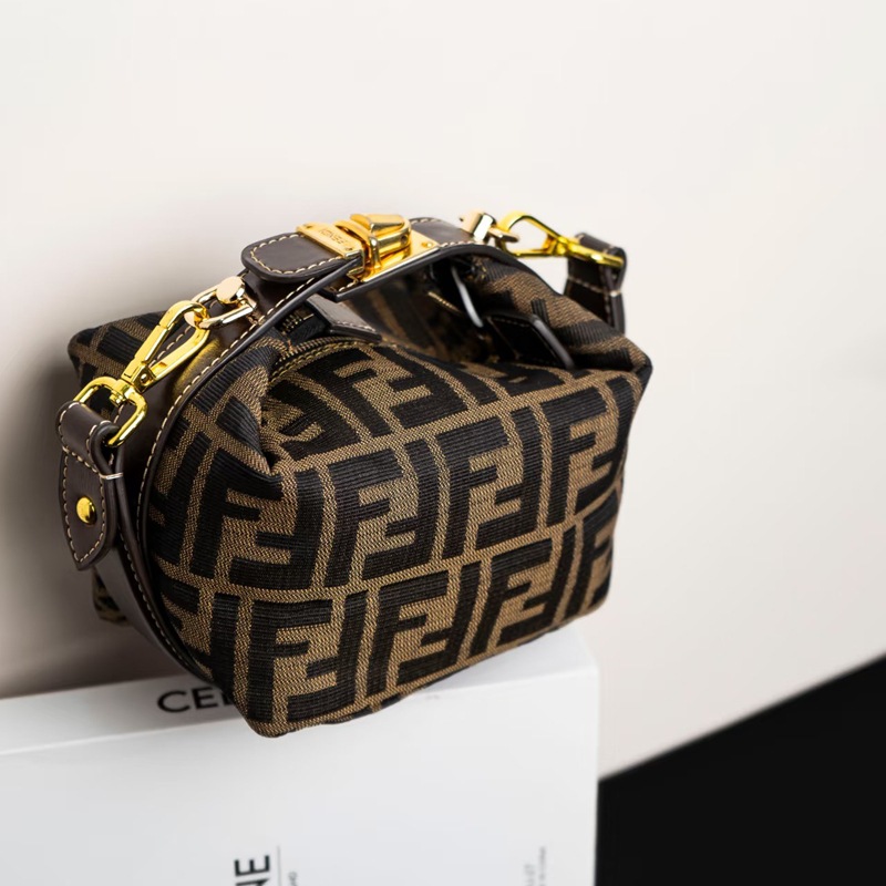 Vintage Retro Monogram Çanta - Çiyin və Krossbody Qadın Çantası