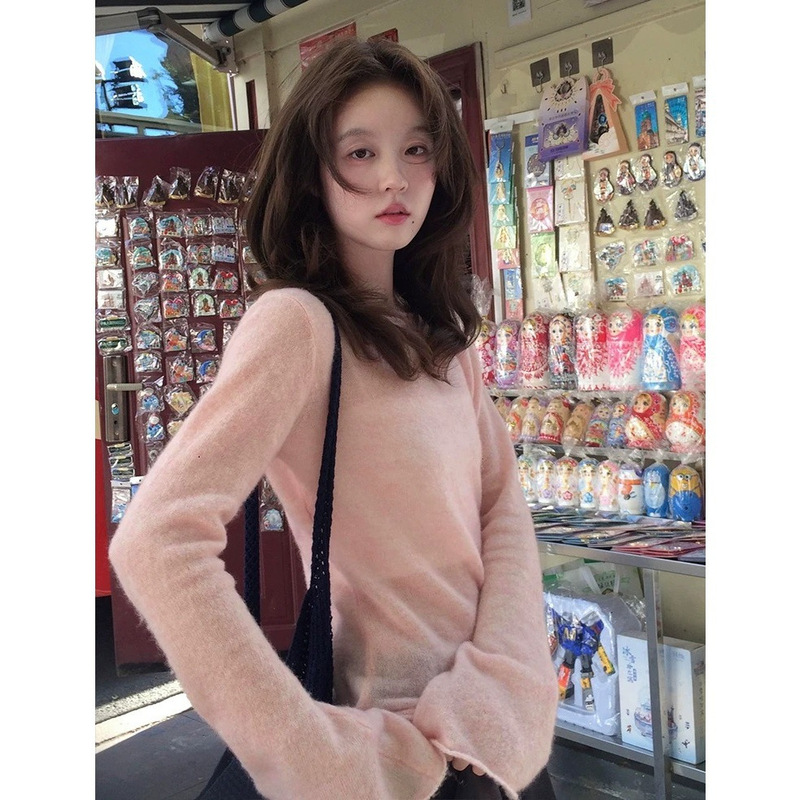 French-Style Pink Bell-Sleeve Mohair Knit Top for Women, Early Autumn, Single Wear, Lazy and Relaxed Soft Top