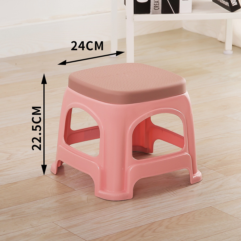 Taburetes de plástico sala de estar doméstica gruesa taburetes de mesa de comedor para adultos taburetes económicos sillas de goma fabricantes taburetes altos idea simple