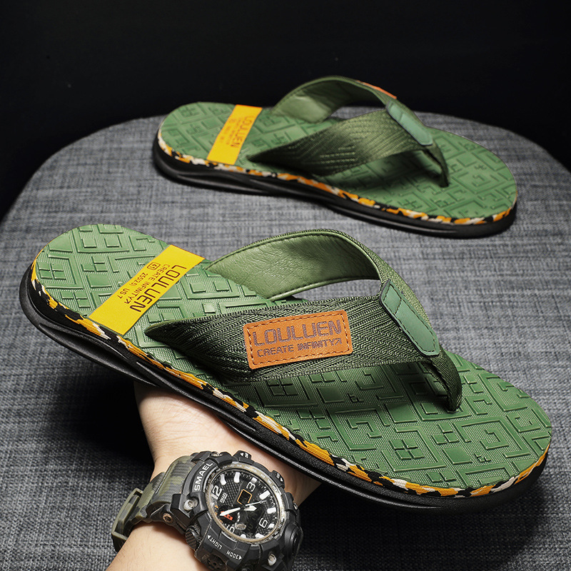 Men's Huarong Sandals Summer Outdoor Wearing Anti-Slip Durable Guangdong Foot Slippers Men's High-end Soft Sole Beach Sandals