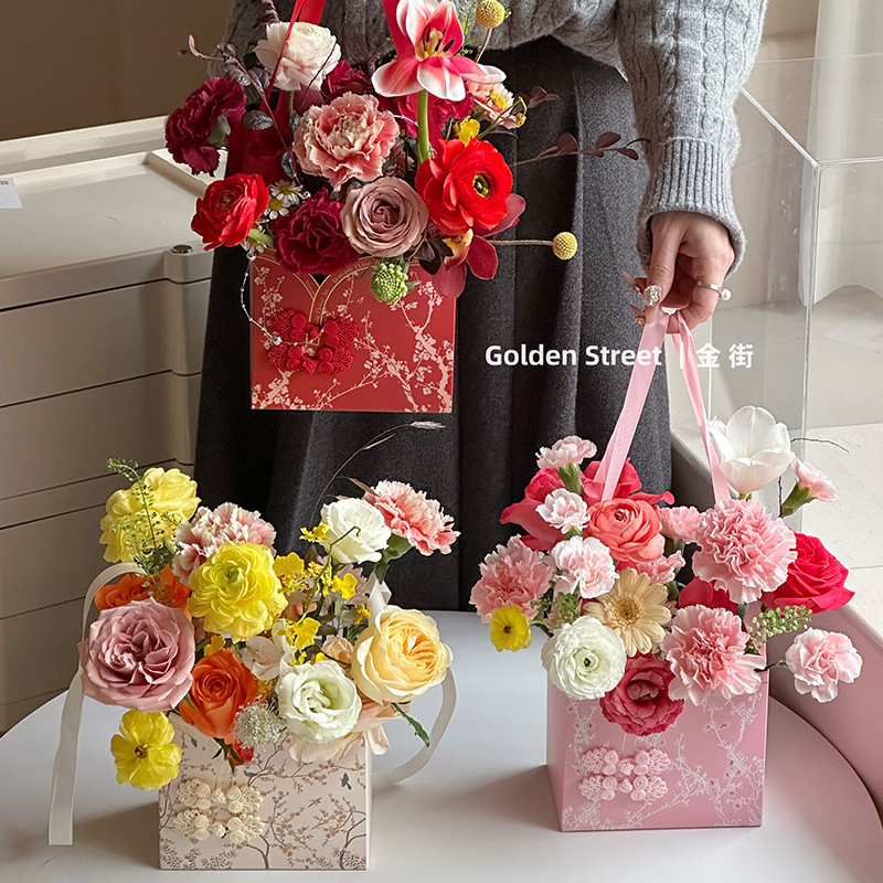 Bolso de mano con diseño de ramo de Año Nuevo, bolso de mano floral de estilo chino, caja para arreglos florales, caja para empaquetar flores, floristería de alta gama