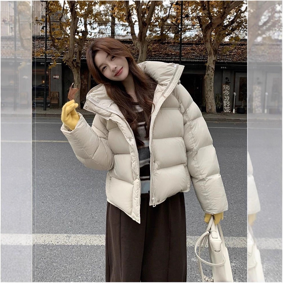Short Puff down Jacket for Women 2025 New Petite 90% White Duck down Thickened Hooded Puffer Coat Versatile