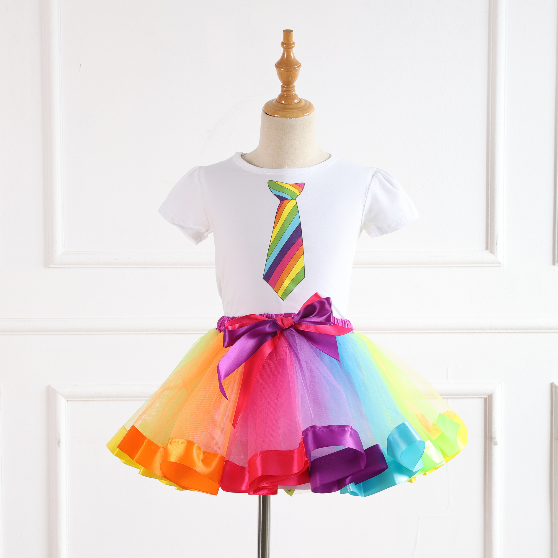 Children's rainbow set