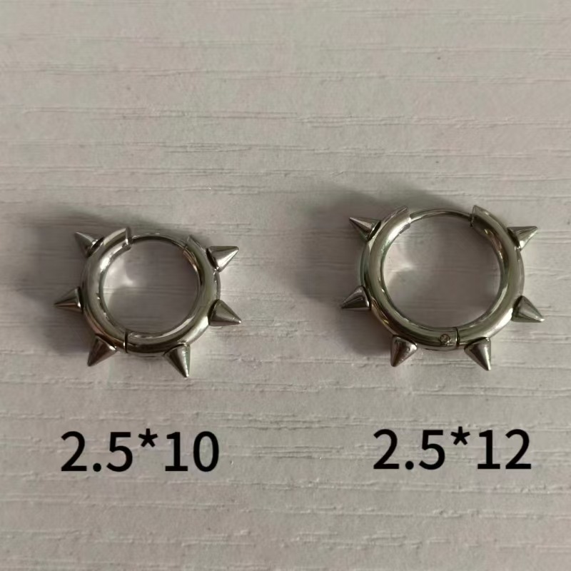 Pendientes de hombre elegantes de acero titanio cono punta_voghion.com