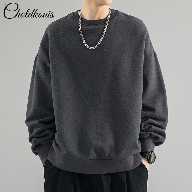 다크그레이 라운드넥 스웨트셔츠 레귤러 스타일 - 솔리드 컬러 [GL]