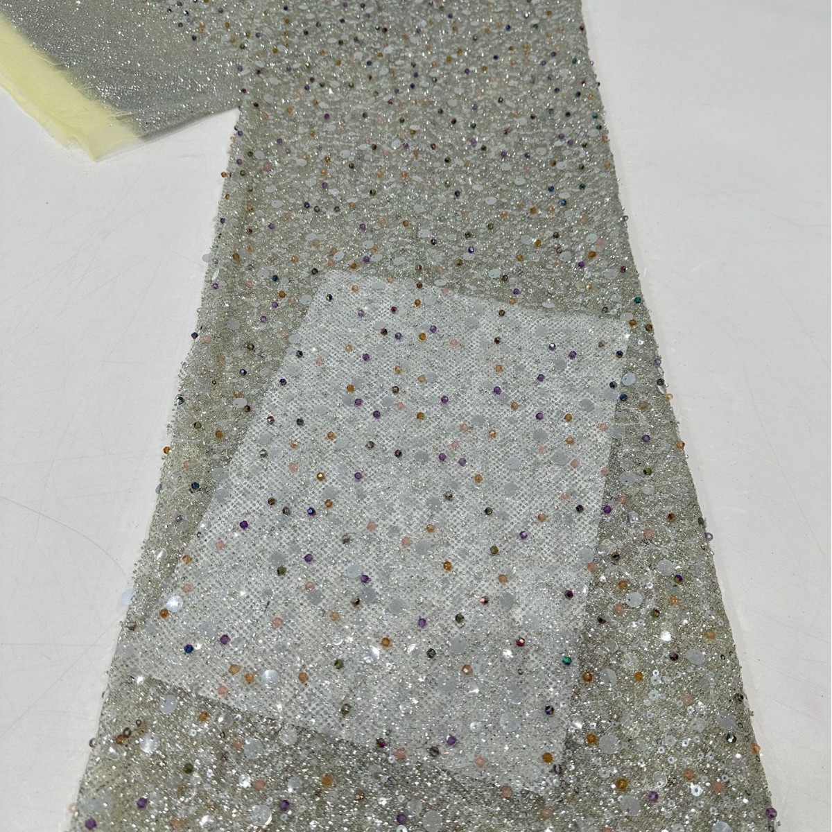 Diamante de oro sequinilla tubo de perlas bordado tela de malla alta moda vestido de boda vestido de tela al por mayor