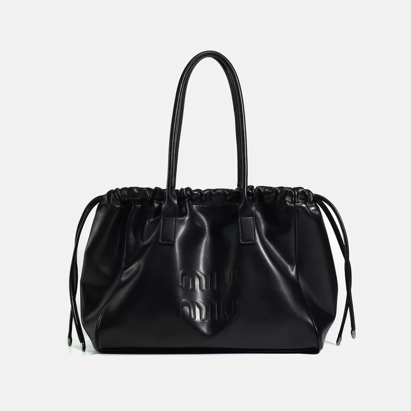 One-shoulder bag, high-end, black, premium finish drawstring top