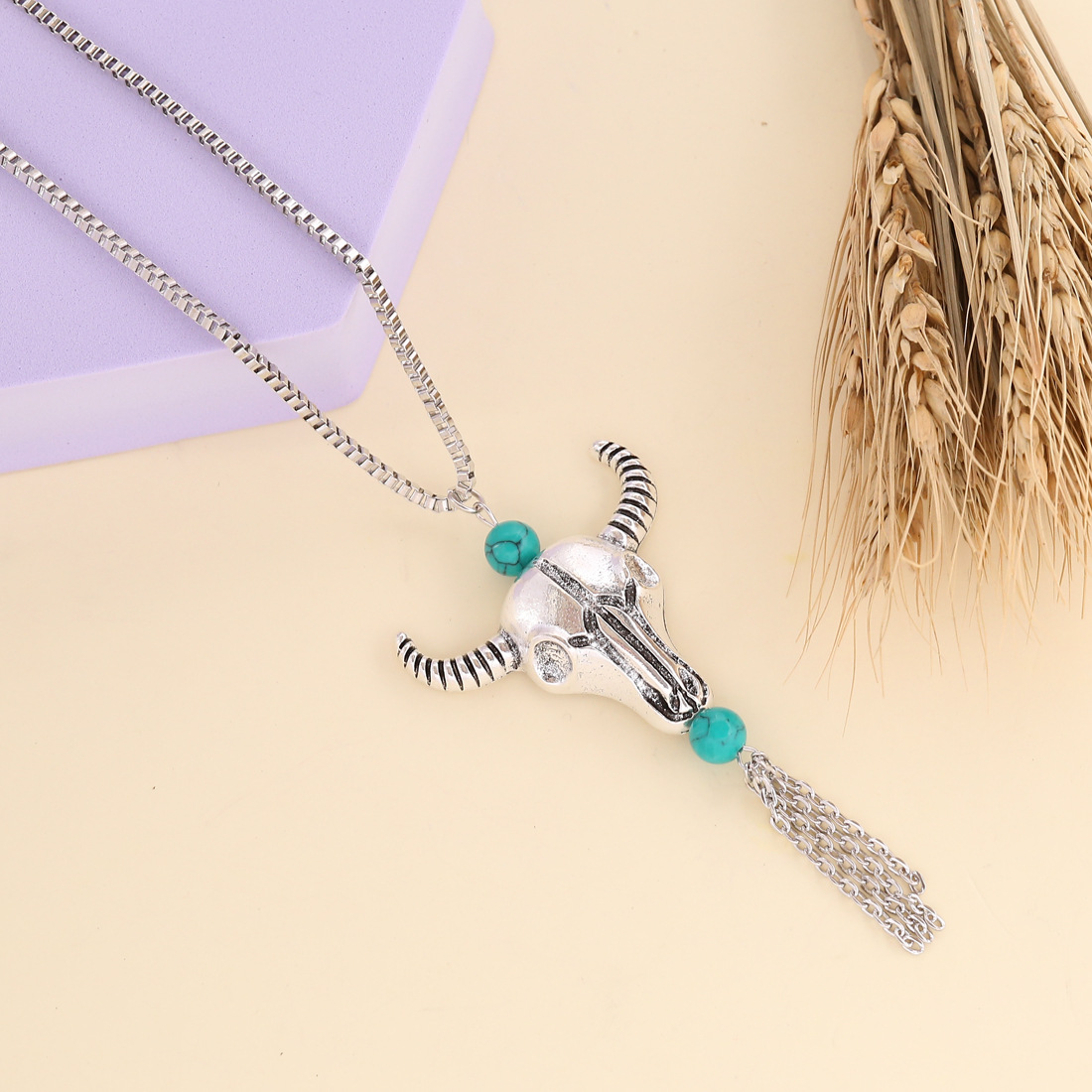 personality bull head pendant retro necklace simple temperament turquoise necklace