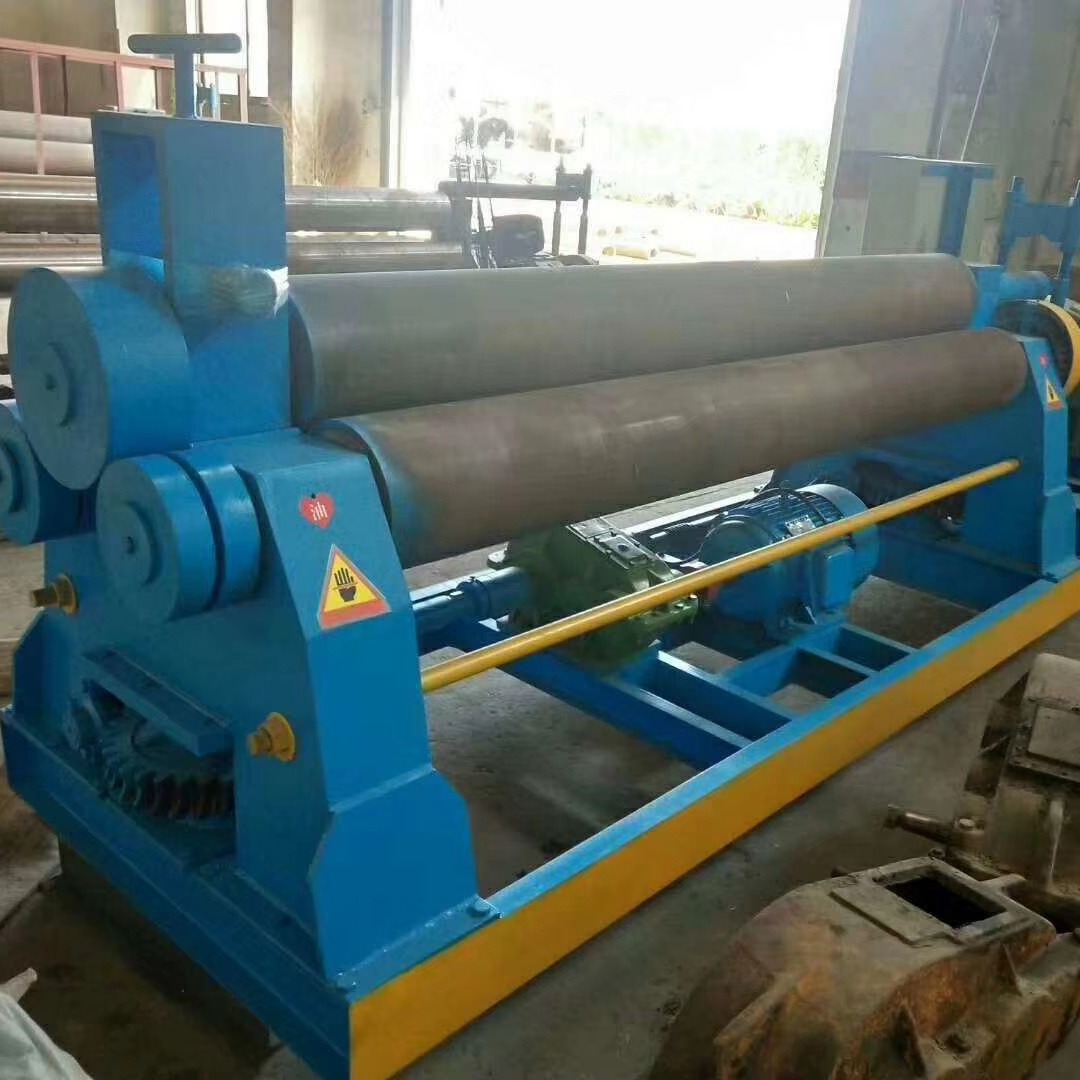 供应三辊数控液压大型卷板机 W11-20*8000卷板机