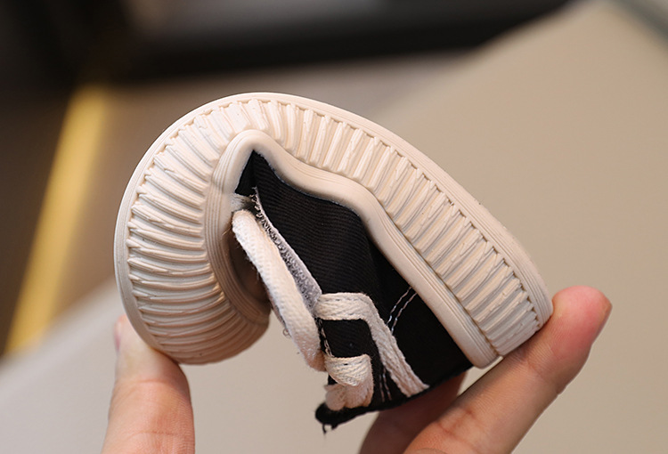 2024 Vår och höst Barncanvas Pojkar Casual Shell Head Girls Cookie Mjuk sula Babyskor_voghion.com