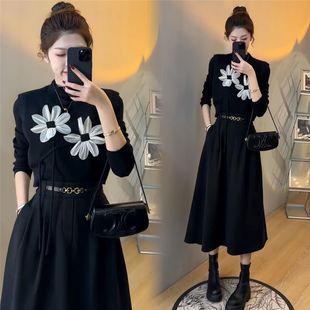 ��ʽ�ع����w�h��ᘿ��R��Ů�����b���|�o�����^���r�аٴ��