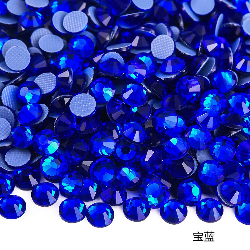 Hot‑fix rhinestones SS3–SS30, glass crystal round flat‑back, 1440 pcs per pack (hot‑melt)