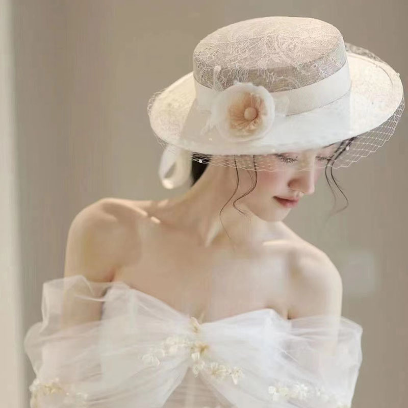 French lace flat Hepburn wind restoring ancient ways hat Venus yarn socialite dress cheongsam white hat