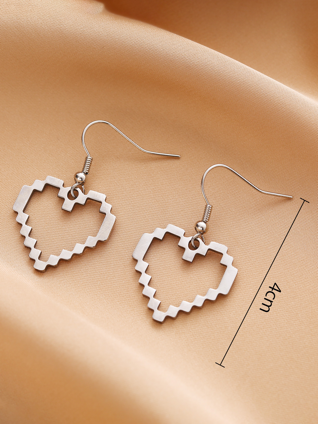 Cross-border best-selling heart-shaped earrings, pendants, diy handcrafted hollowed-out ear hooks, ear accessories in stock, stainless steel pic 2
