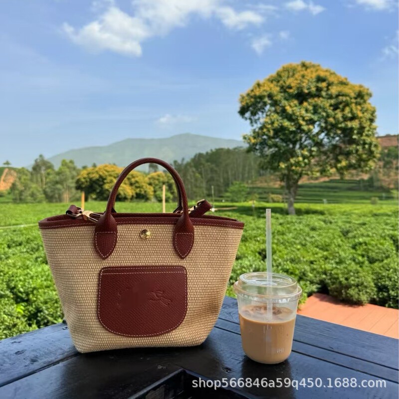 Dragon-Embellished Straw Basket Crossbody Bag, Summer Hot-Selling Leather + Raffia Beach Bag, Shoulder Bag, Handbag