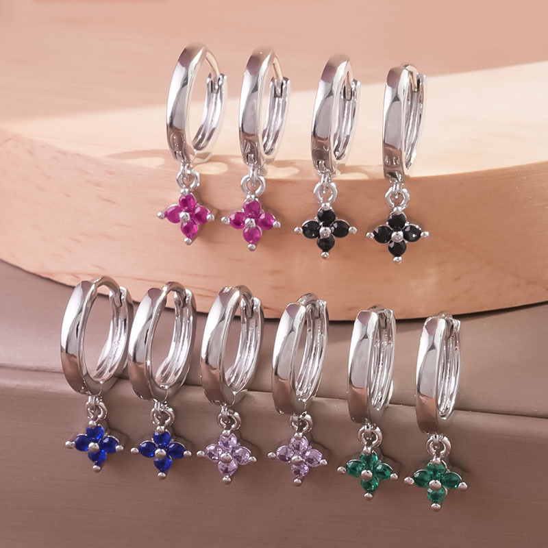 Náušnice štvorlístok z medi s diamantom pre ženy_voghion.com