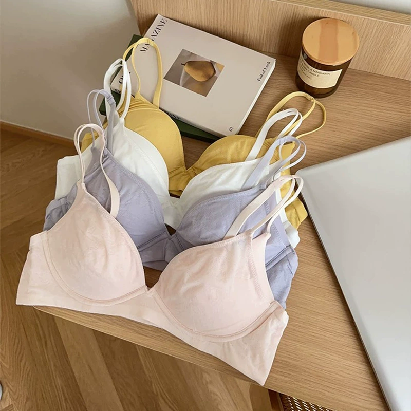 Легкое кружевное нижнее белье Маленькая грудь собрана без стального кольца